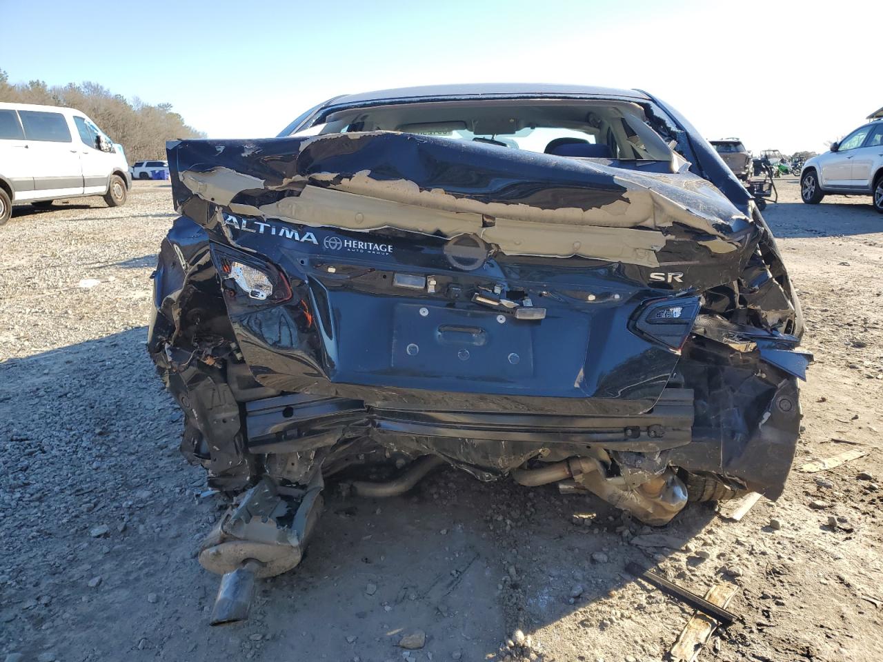 2017 Nissan Altima - Image 6