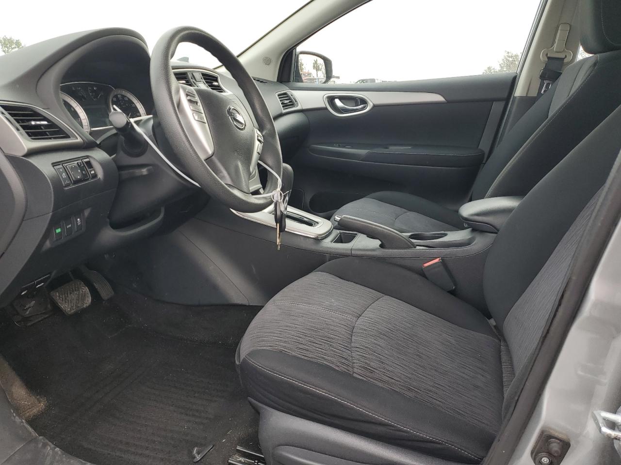 2014 Nissan Sentra - Image 7
