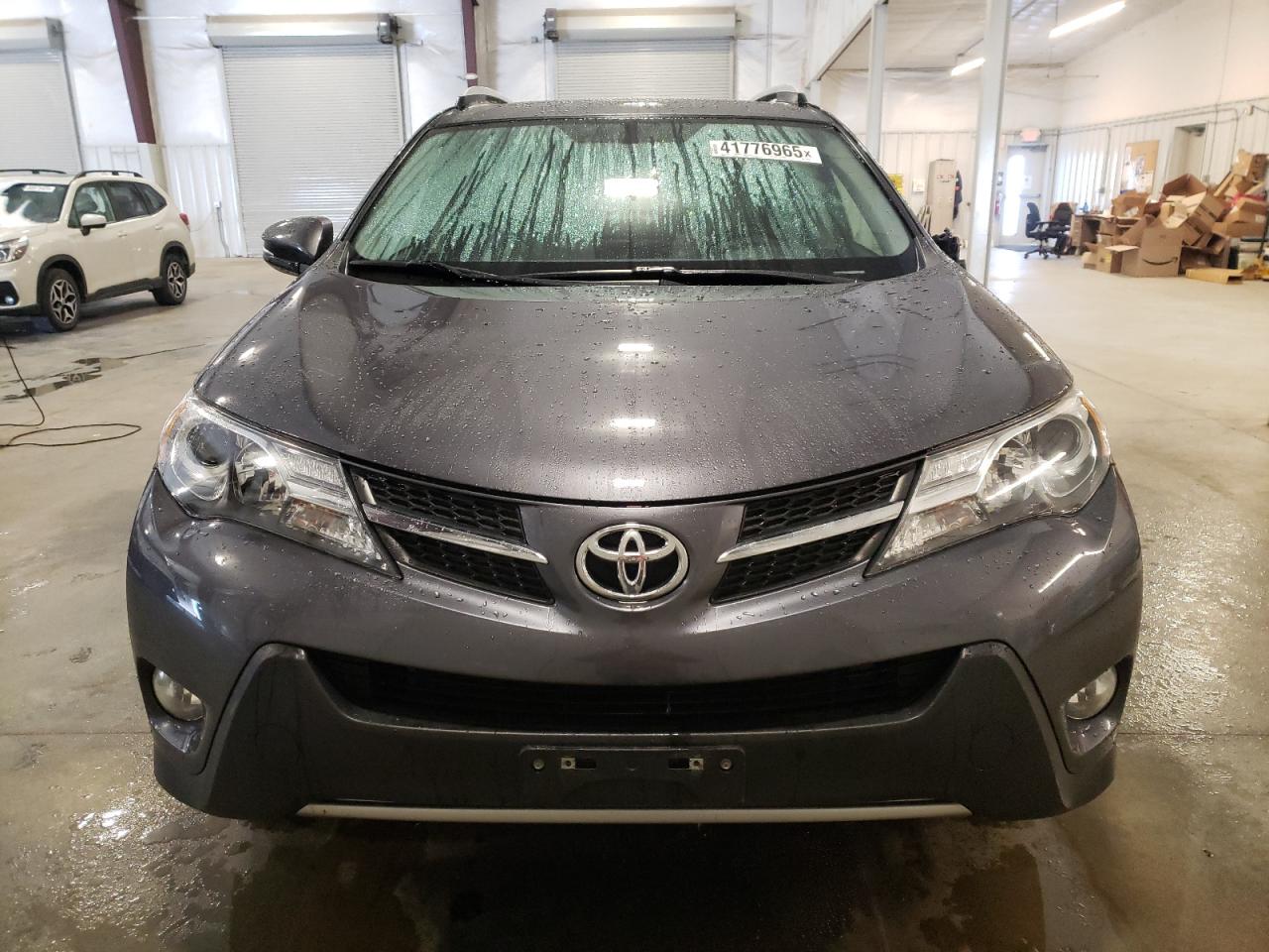 2015 Toyota RAV 4 - Image 5