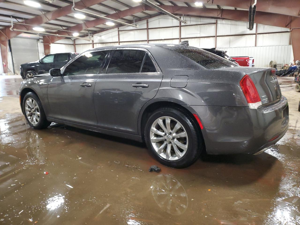 2015 Chrysler 300 - Image 2
