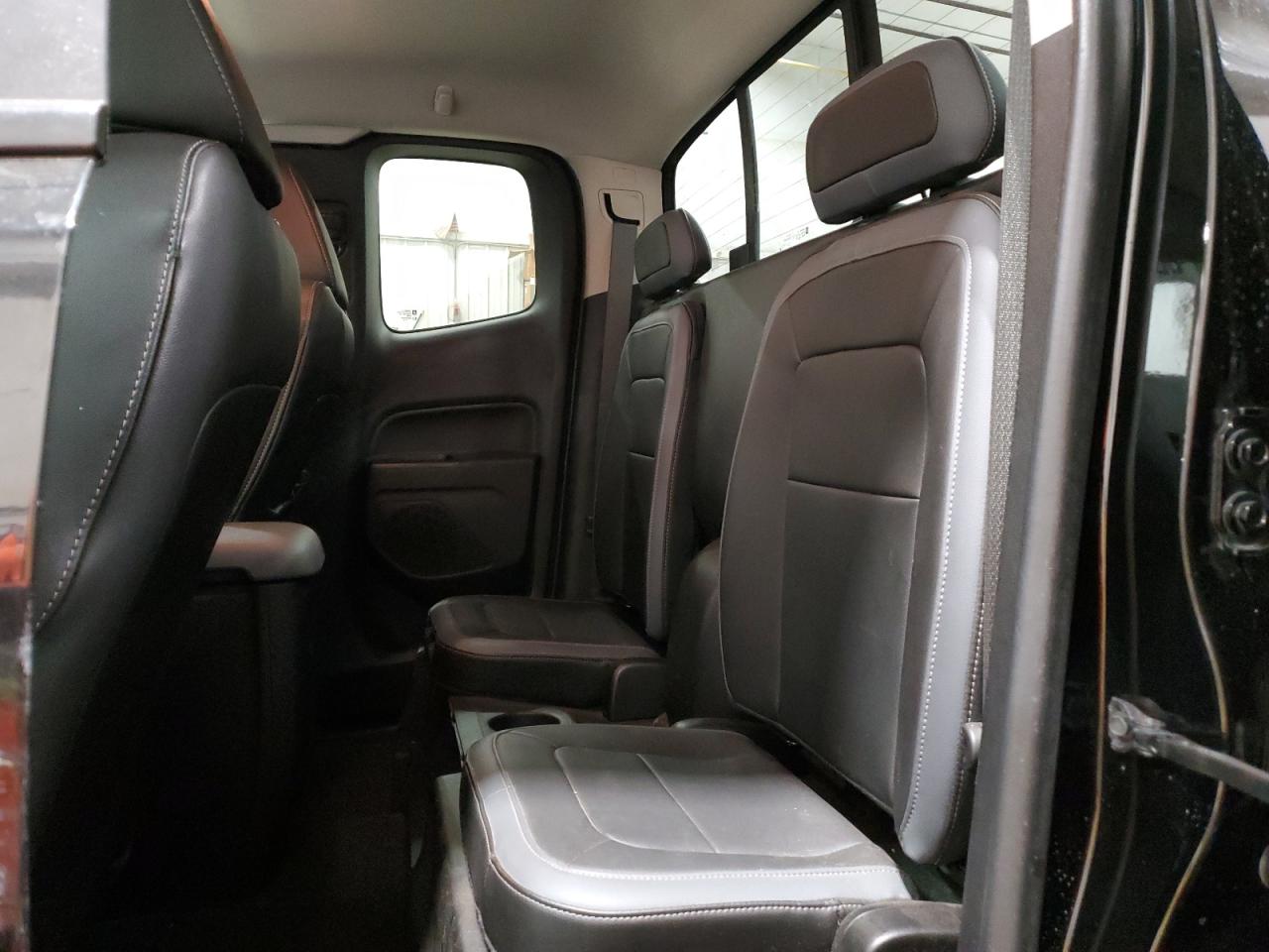 2016 Chevrolet Colorado - Image 10