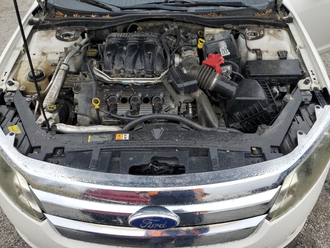 2011 Ford Fusion - Image 11