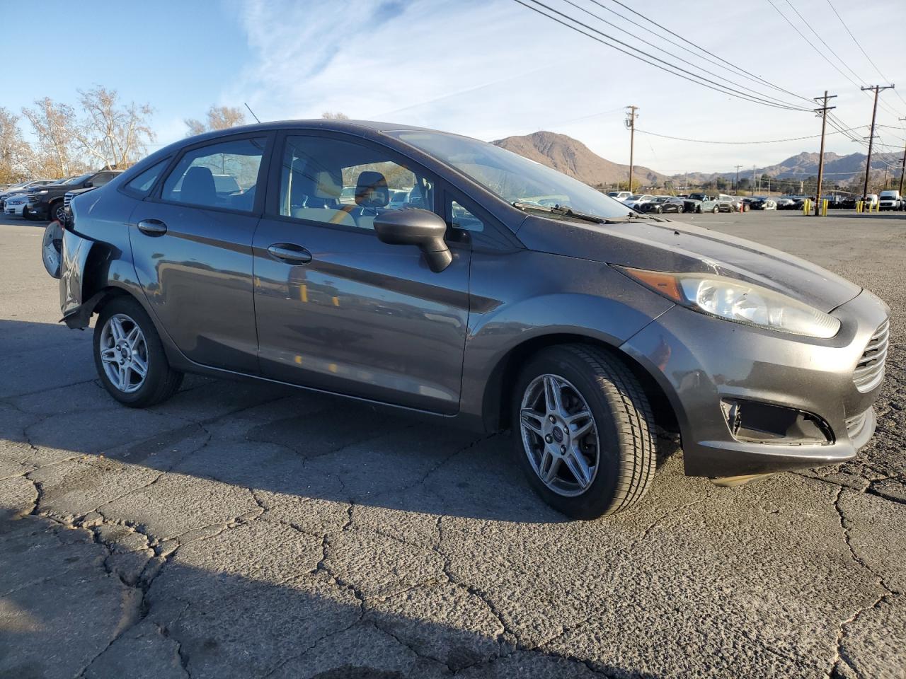 2017 Ford Fiesta - Image 4
