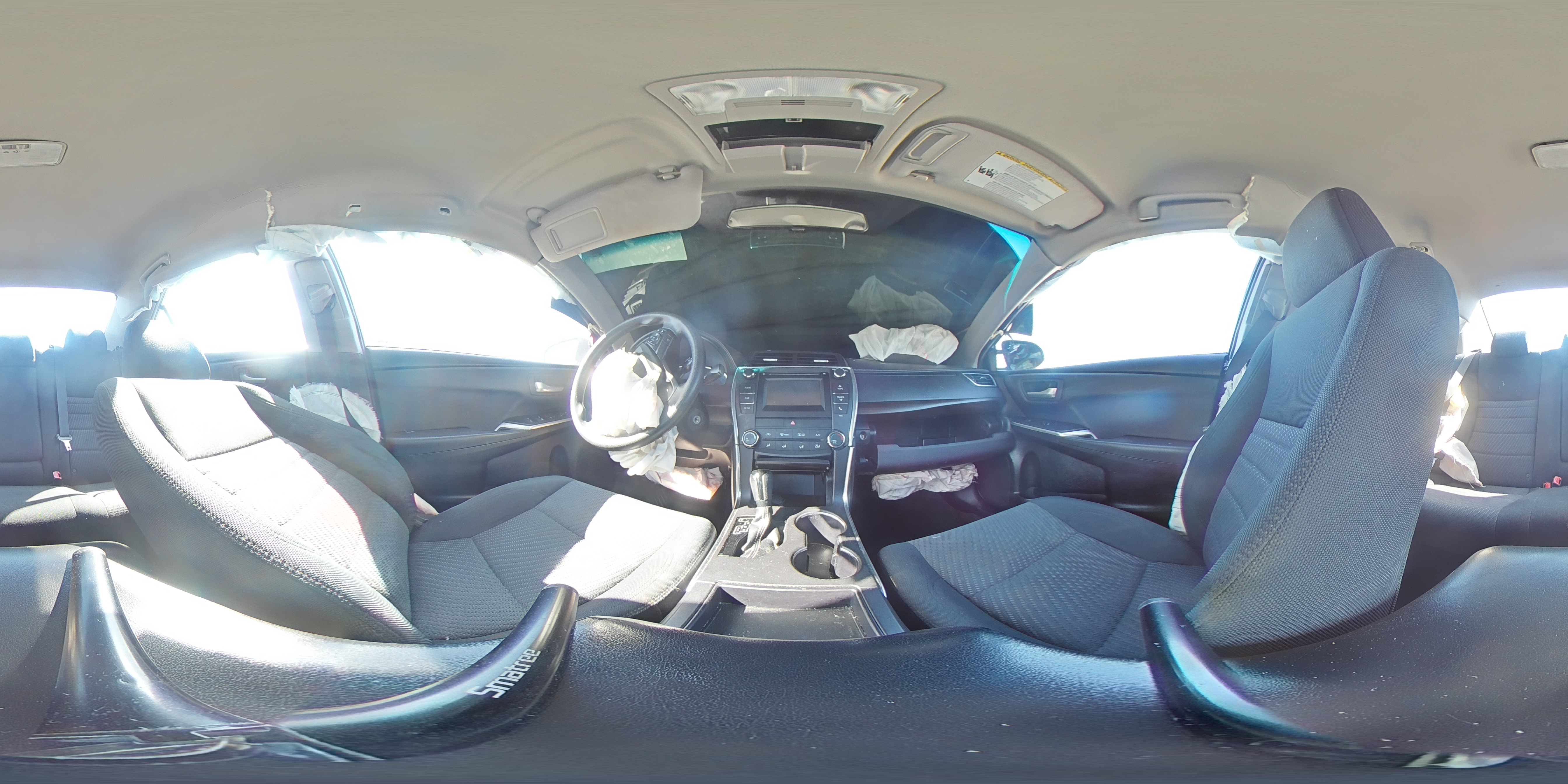 2017 Toyota Camry - Image 14