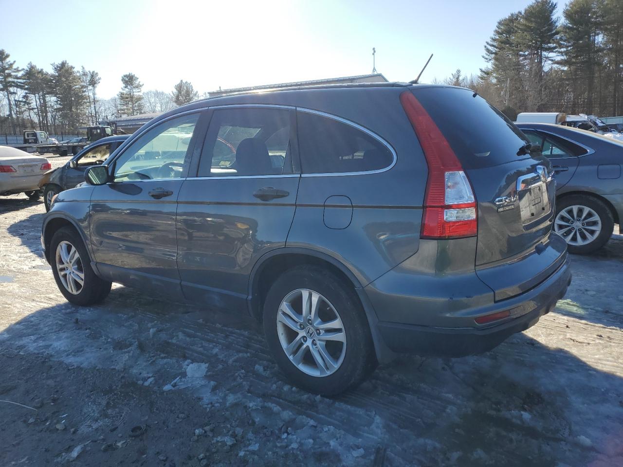 2011 Honda CR-V - Image 2
