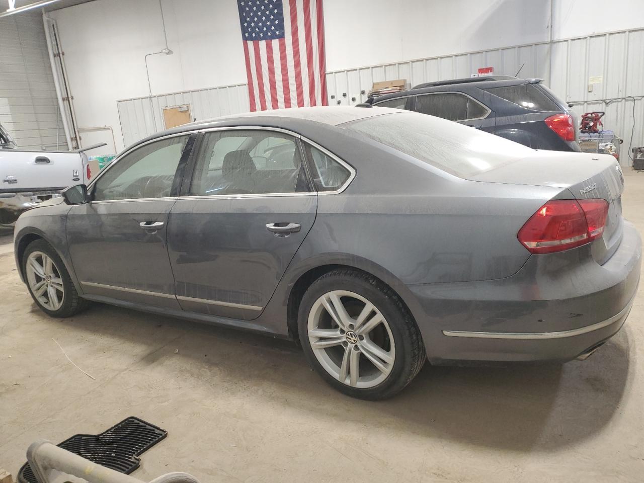 VIN 1VWCN7A32EC016820 2014 VOLKSWAGEN PASSAT no.2