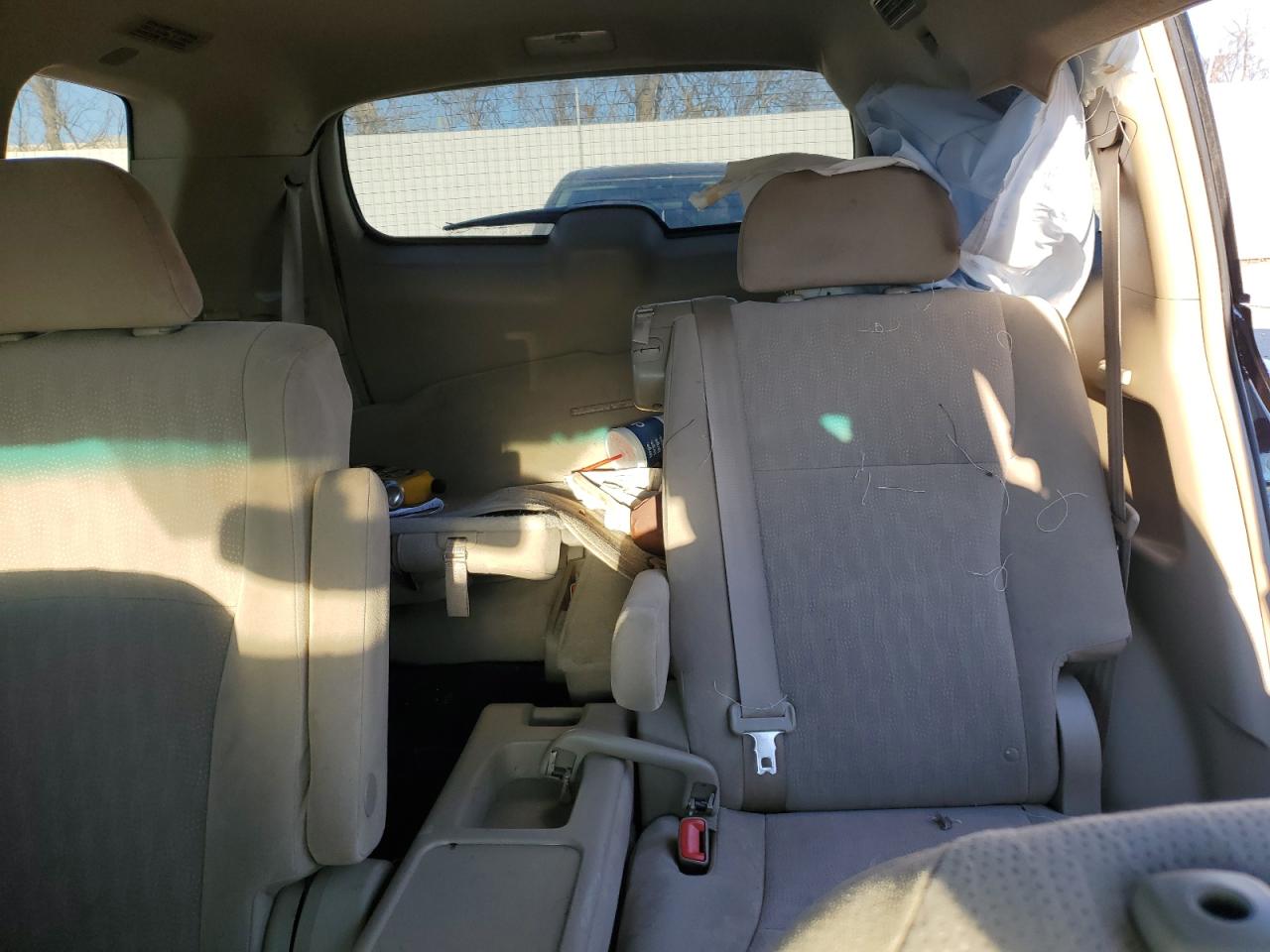 2011 Toyota Highlander - Image 10