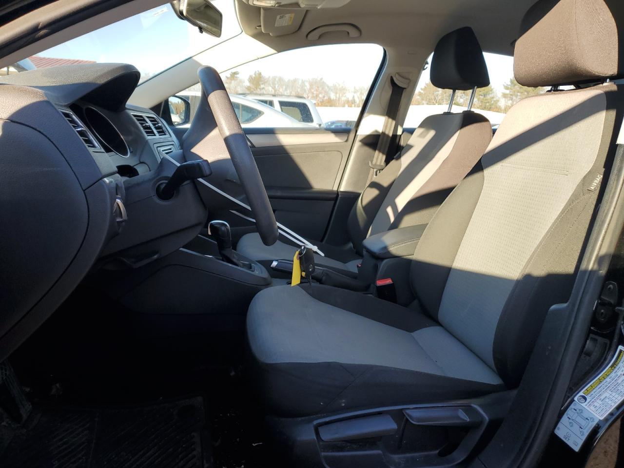 2018 Volkswagen Jetta - Image 7