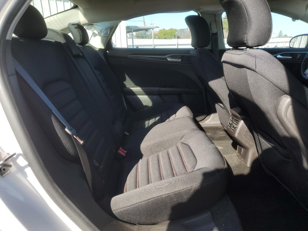 2015 Ford Fusion - Image 10