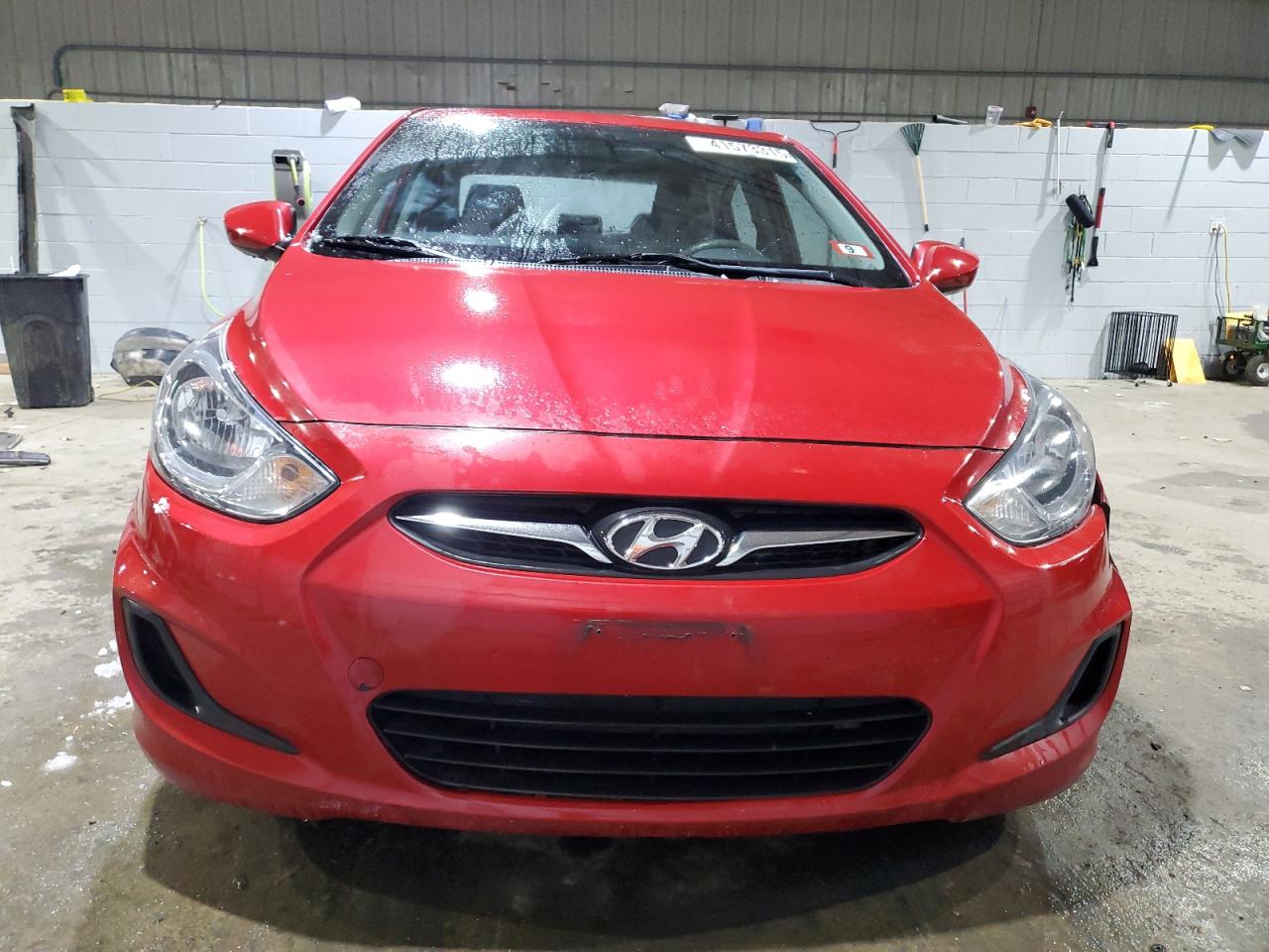 2013 Hyundai Accent - Image 5