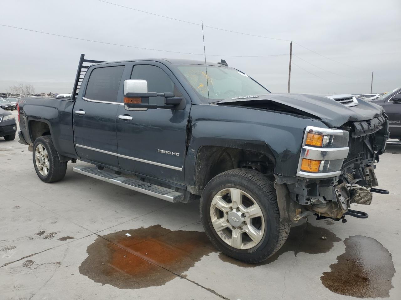 2018 Chevrolet Silverado - Image 4