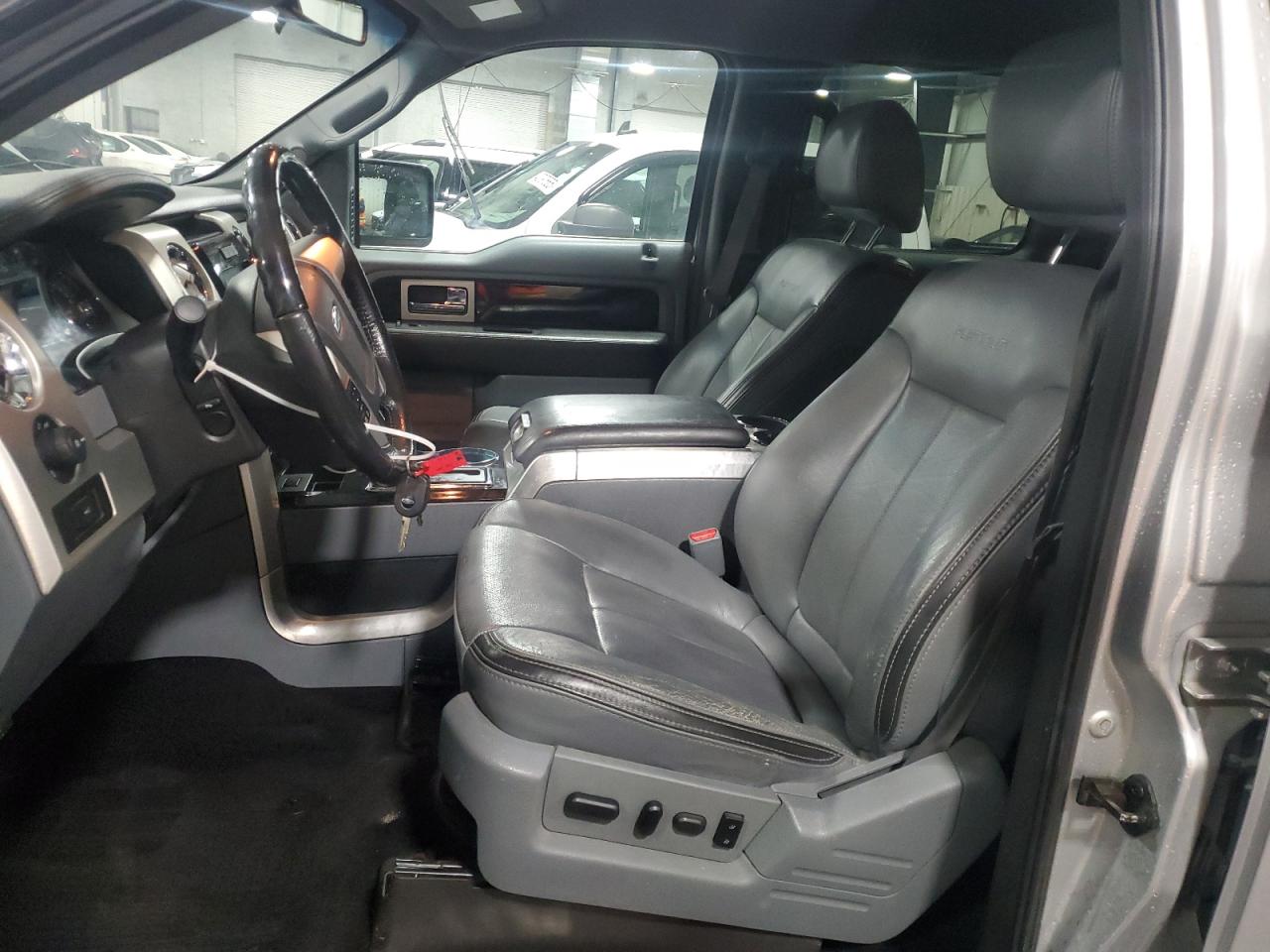 2011 Ford F-150 - Image 7