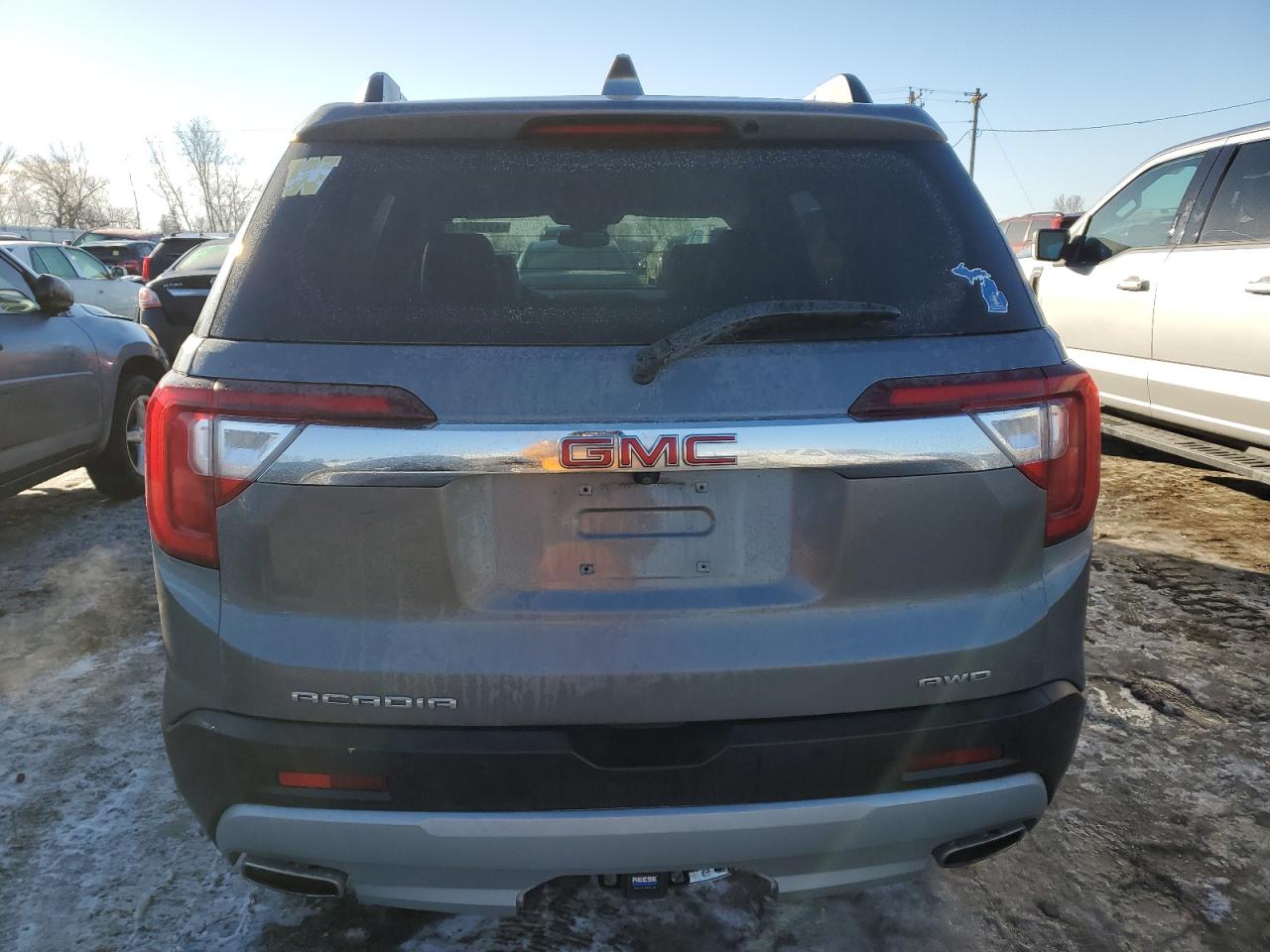 2020 GMC Acadia - Image 6