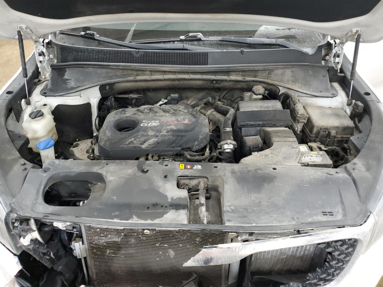 2016 Kia Sorento - Image 14