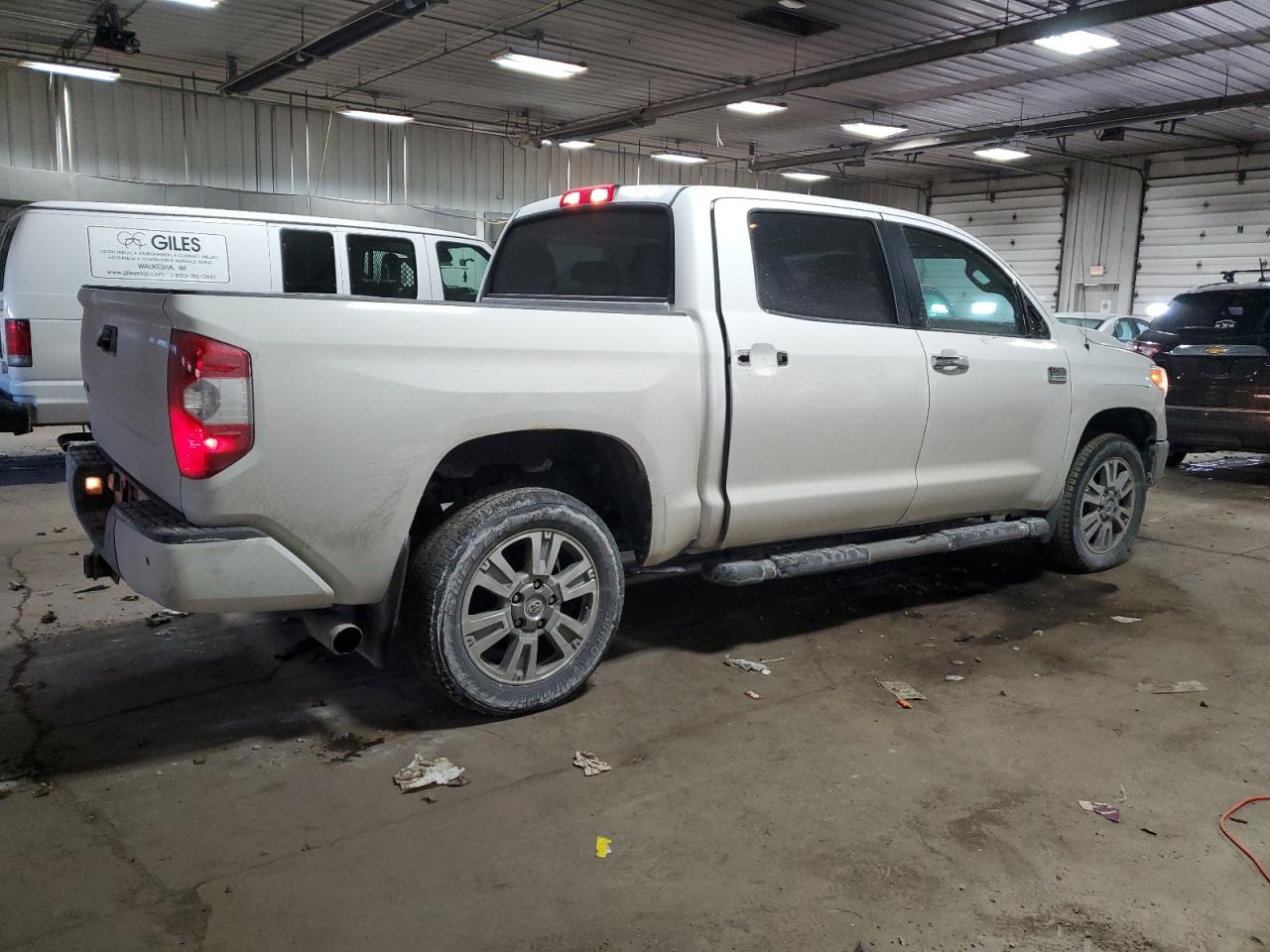 2015 Toyota Tundra - Image 3