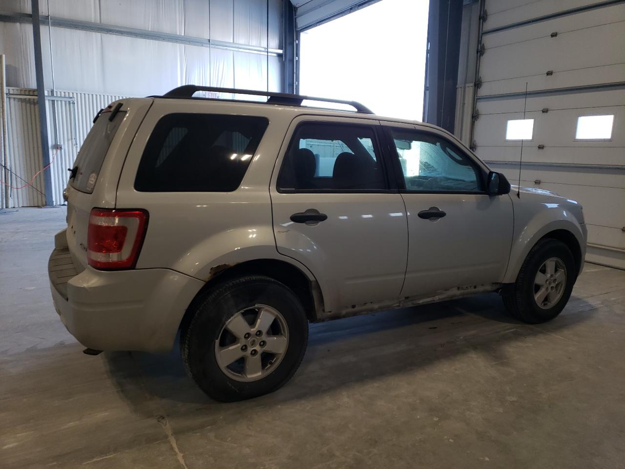 2009 Ford Escape - Image 3