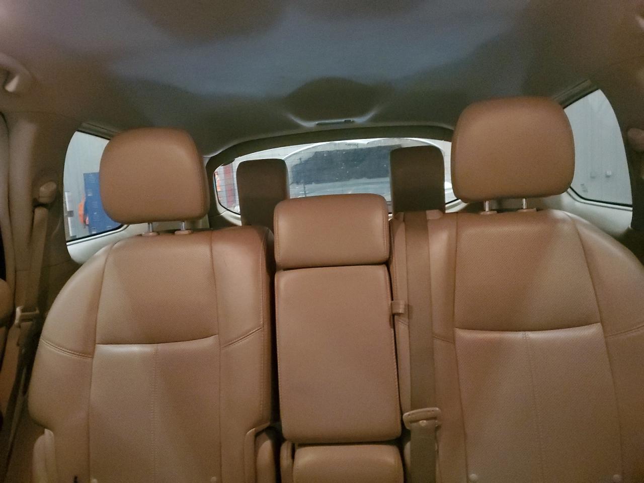 2013 Nissan Pathfinder - Image 10