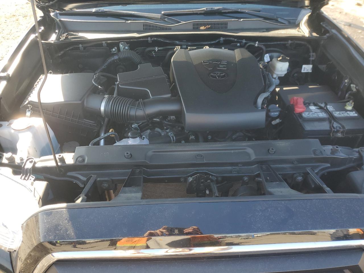 2021 Toyota Tacoma - Image 11