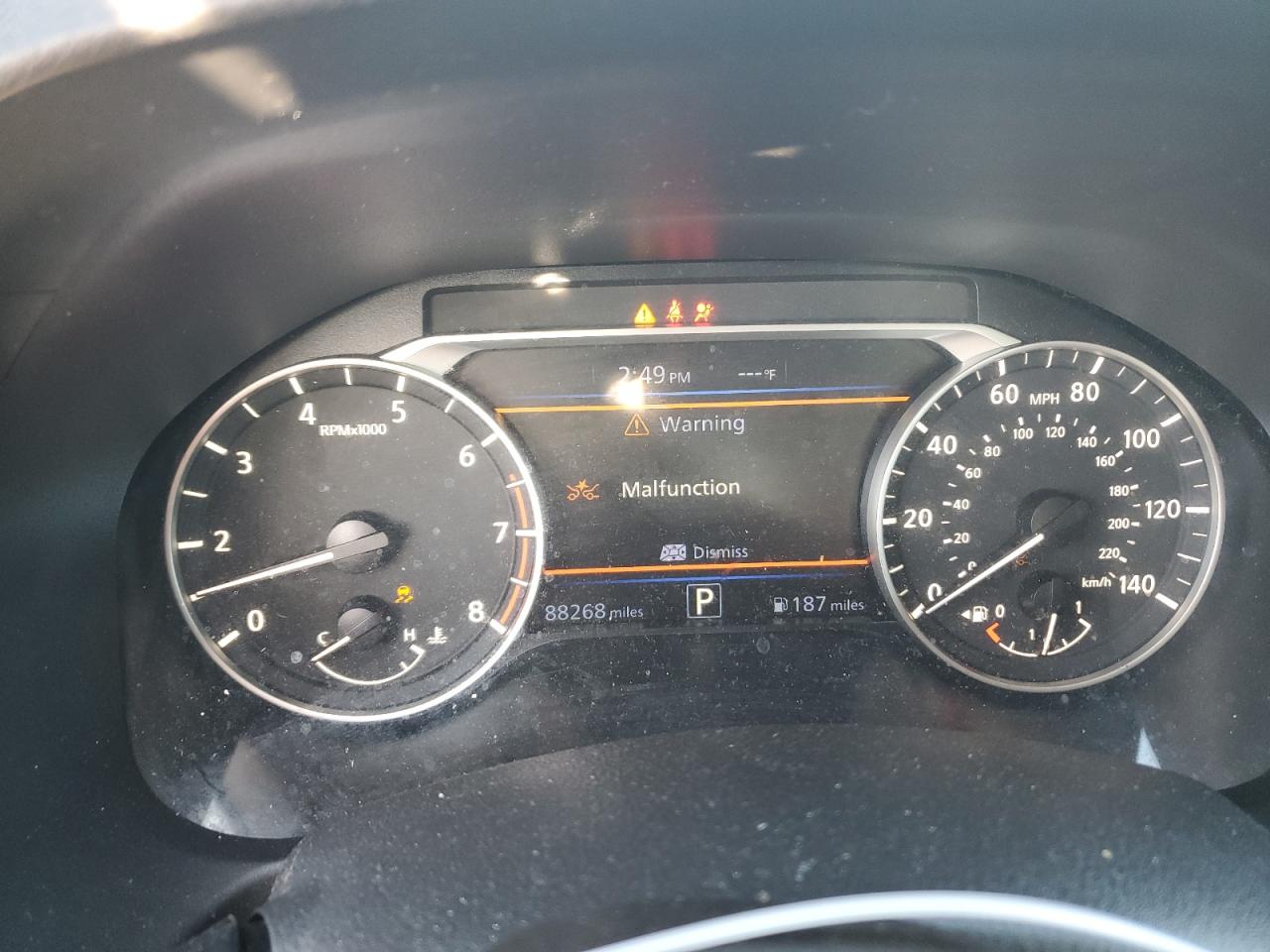 2020 Nissan Altima - Image 9