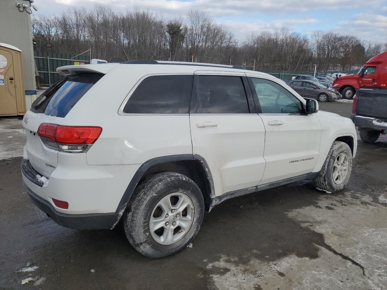 2014 Jeep Grand Cherokee - Image 3
