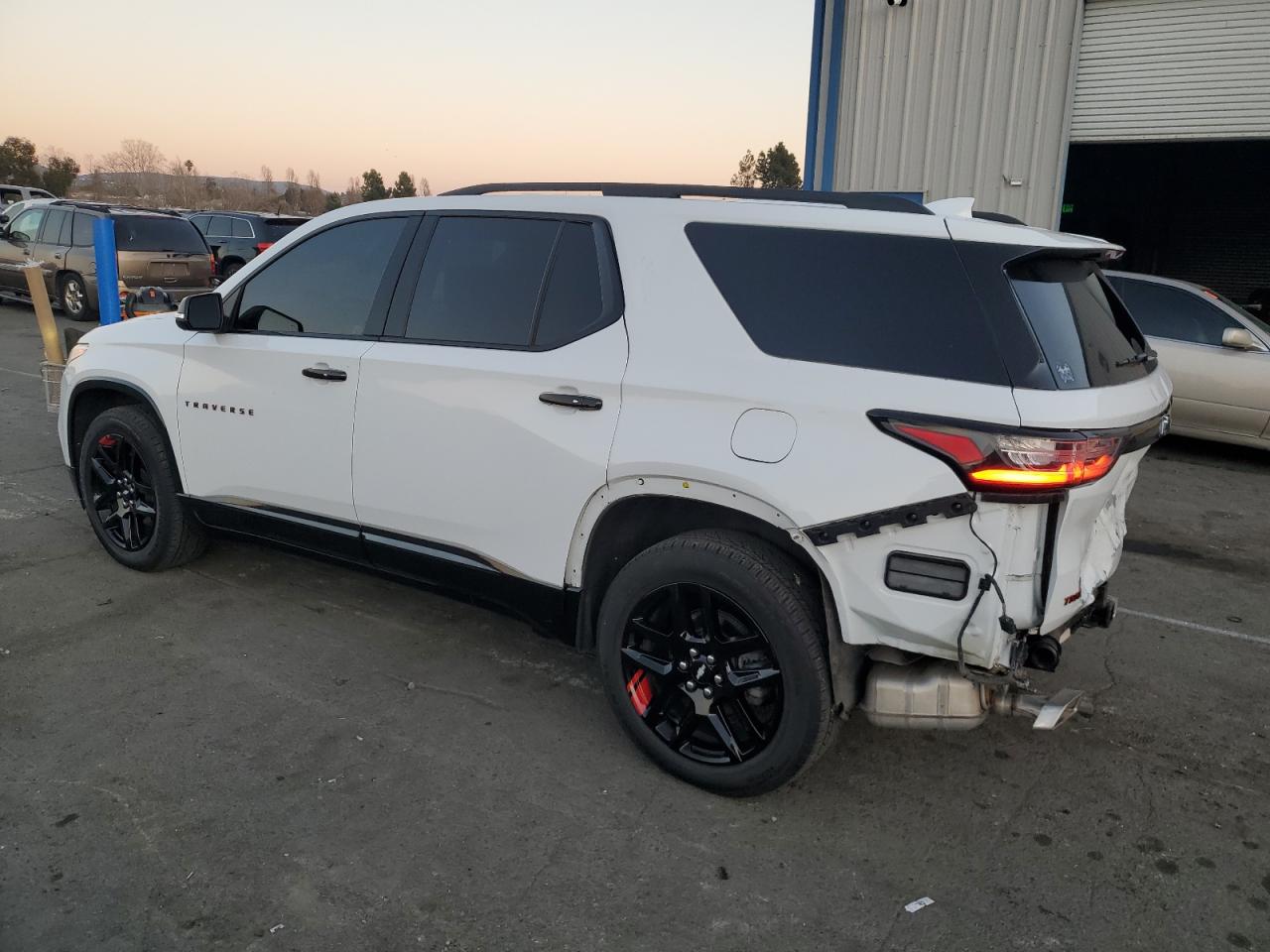 2021 Chevrolet Traverse - Image 2