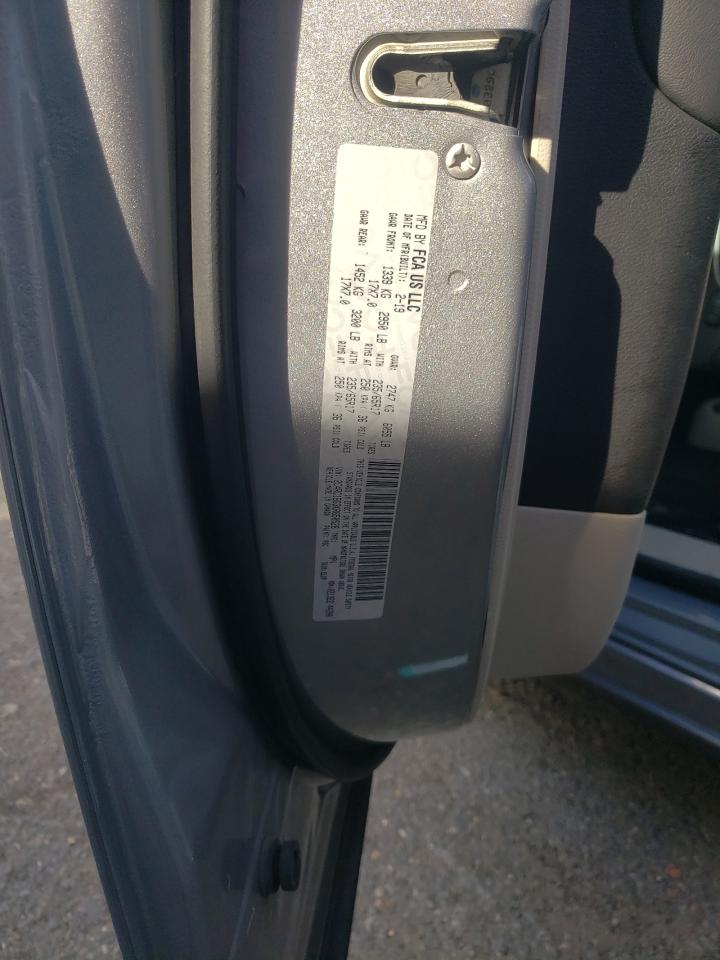 2019 Chrysler Pacifica - Image 13