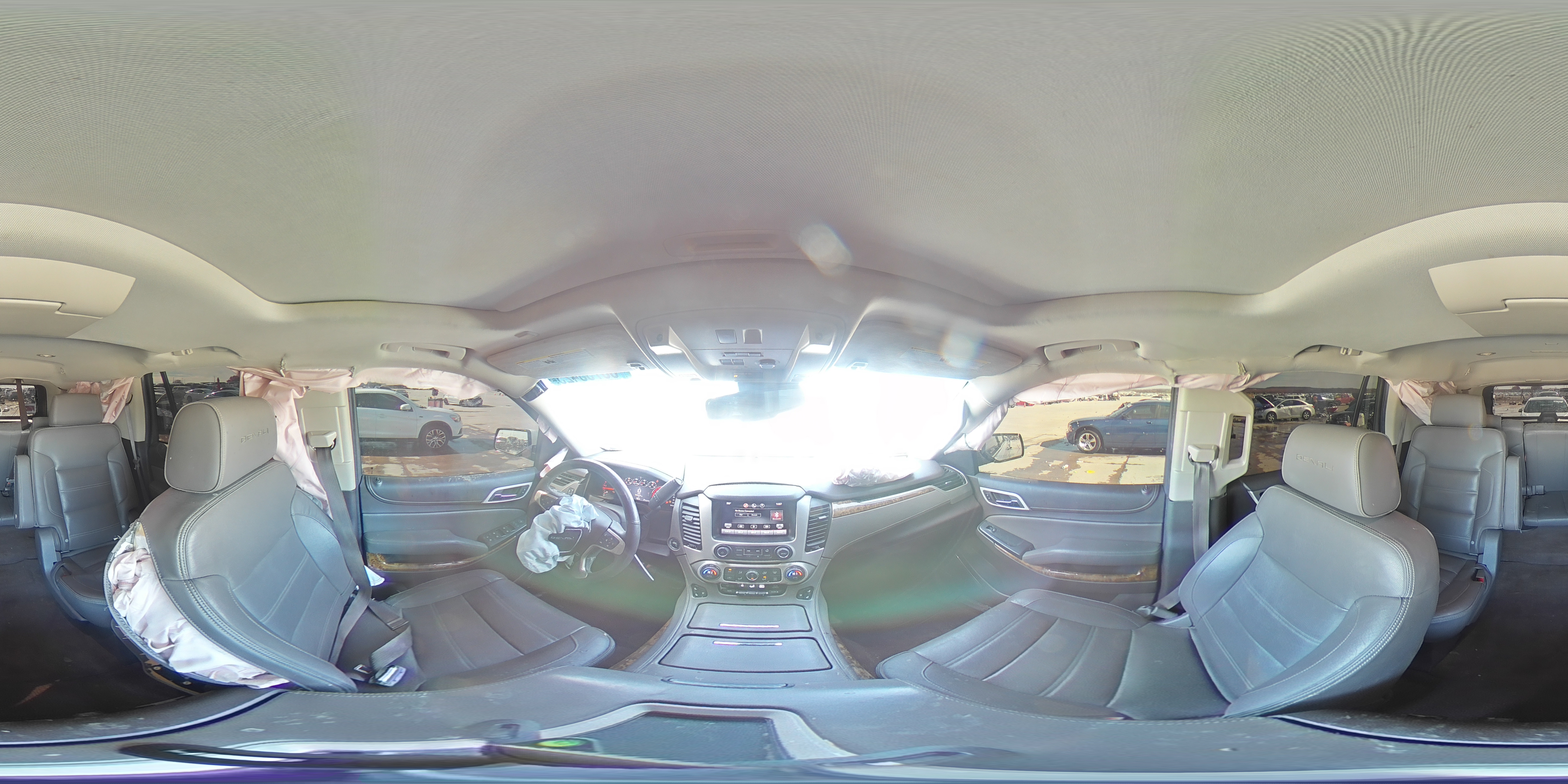 2015 GMC Yukon - Image 14