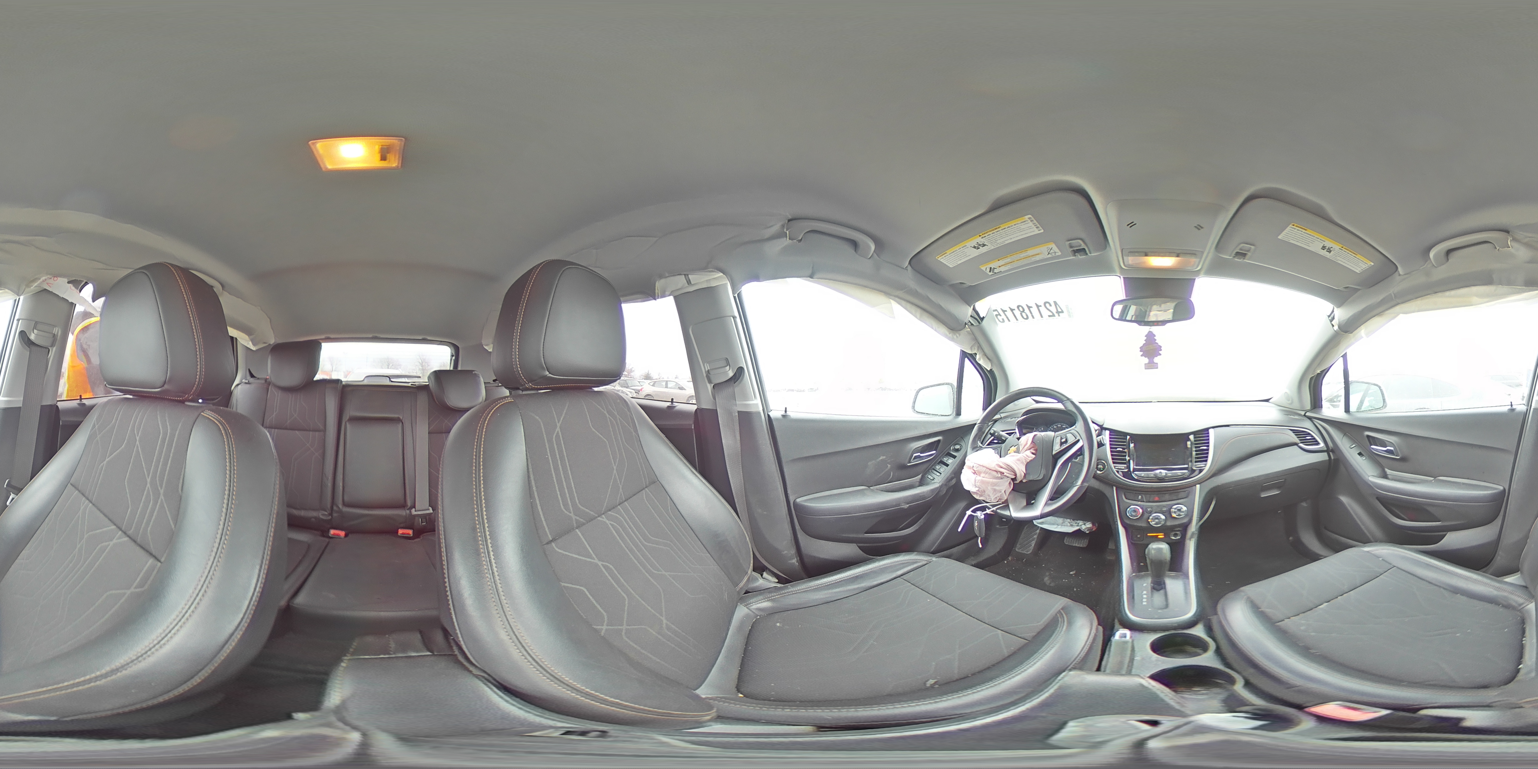 2020 Chevrolet Trax - Image 13