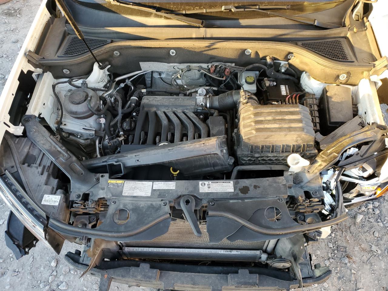 2021 Volkswagen Atlas - Image 12