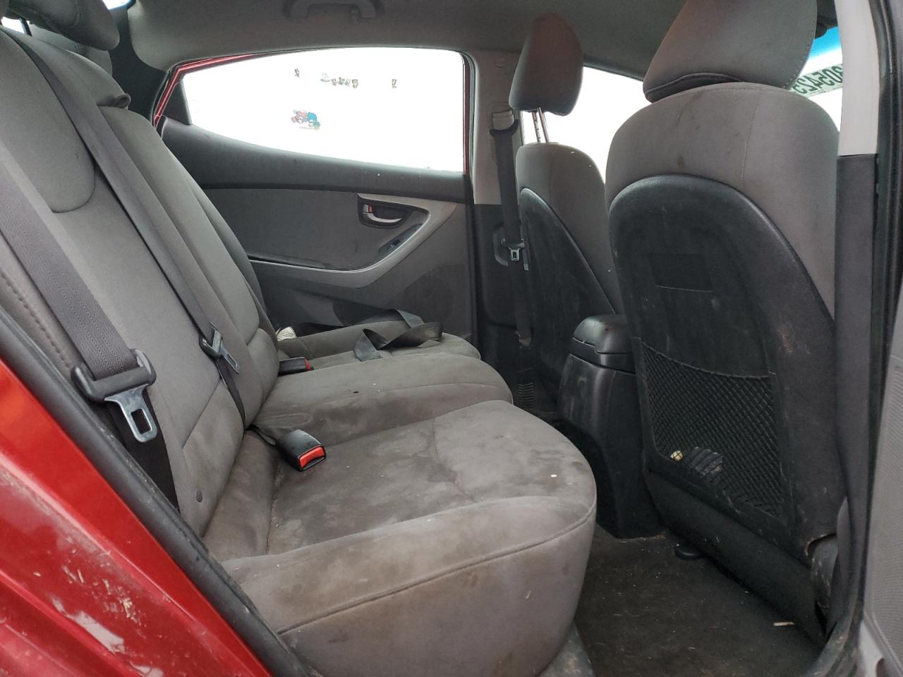 2014 Hyundai Elantra - Image 10