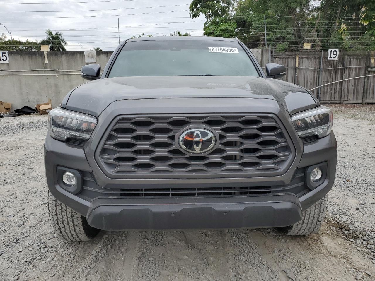 2022 Toyota Tacoma - Image 5