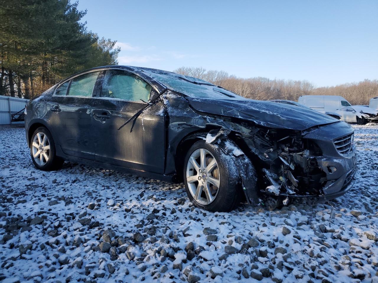 2016 Volvo S60 - Image 4