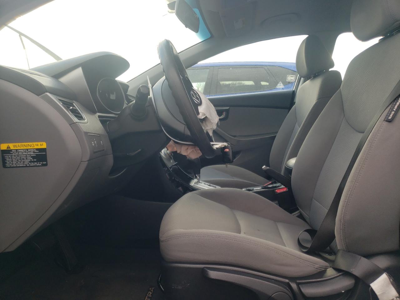 2012 Hyundai Elantra - Image 7
