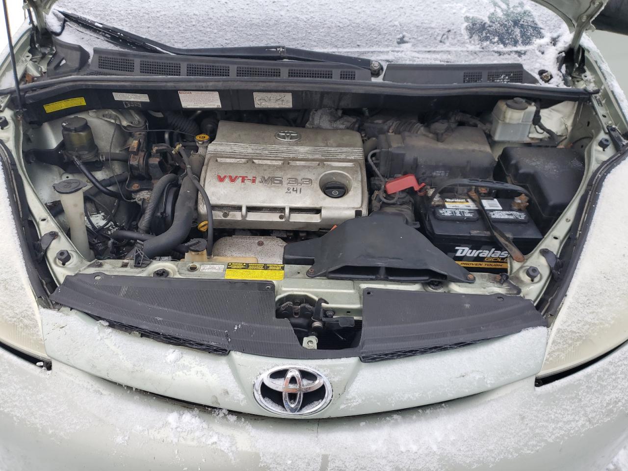 2006 Toyota Sienna - Image 12