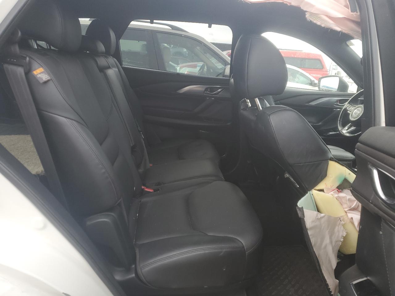 2018 Mazda CX-9 - Image 11