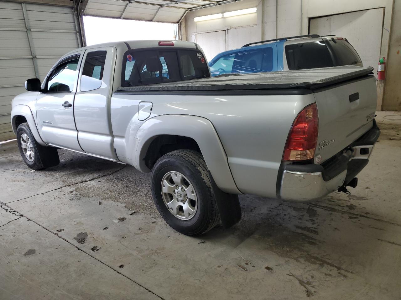 2008 Toyota Tacoma - Image 2