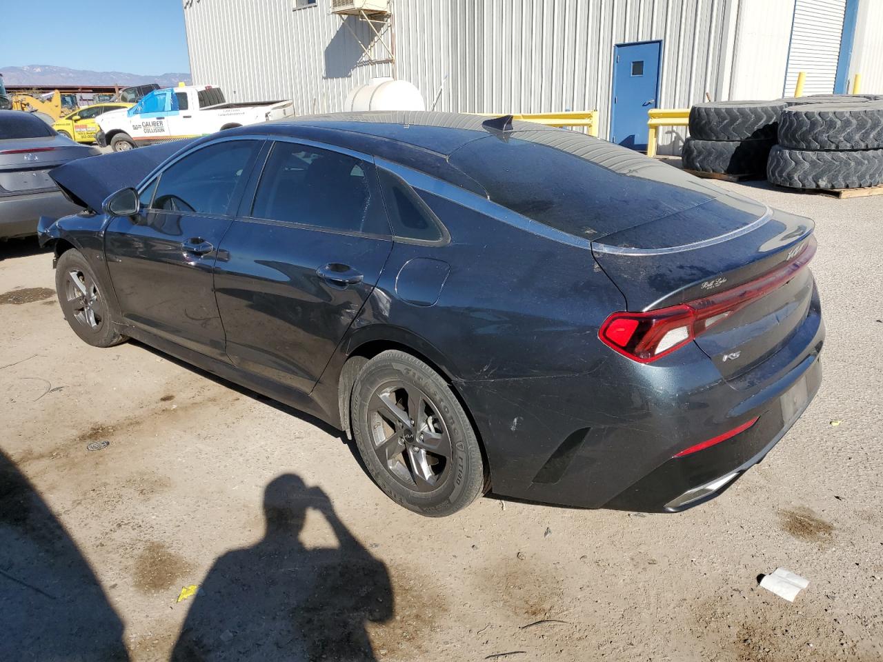2022 Kia K5 - Image 2