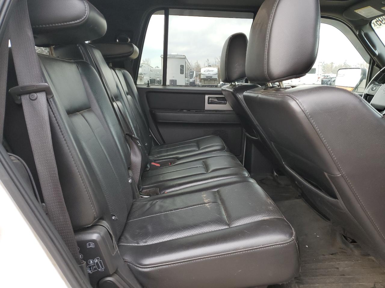 2012 Ford Expedition - Image 10