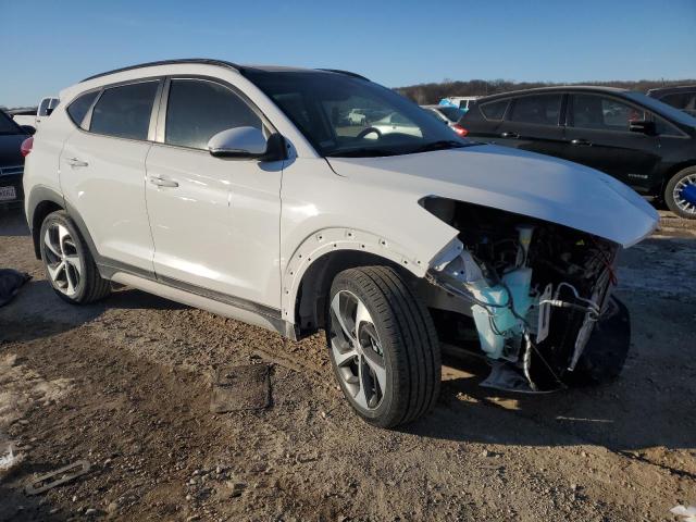  HYUNDAI TUCSON 2018 Белый