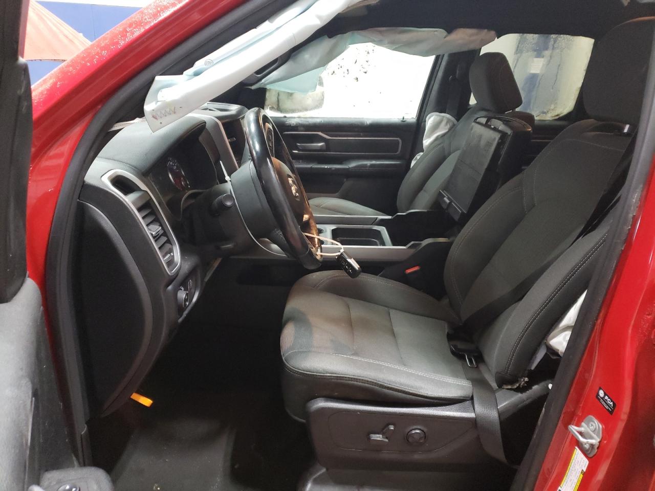 2021 RAM 1500 - Image 7