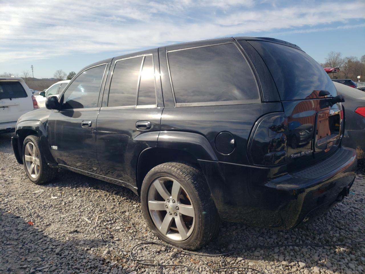 2007 Chevrolet TrailBlazer - Image 2