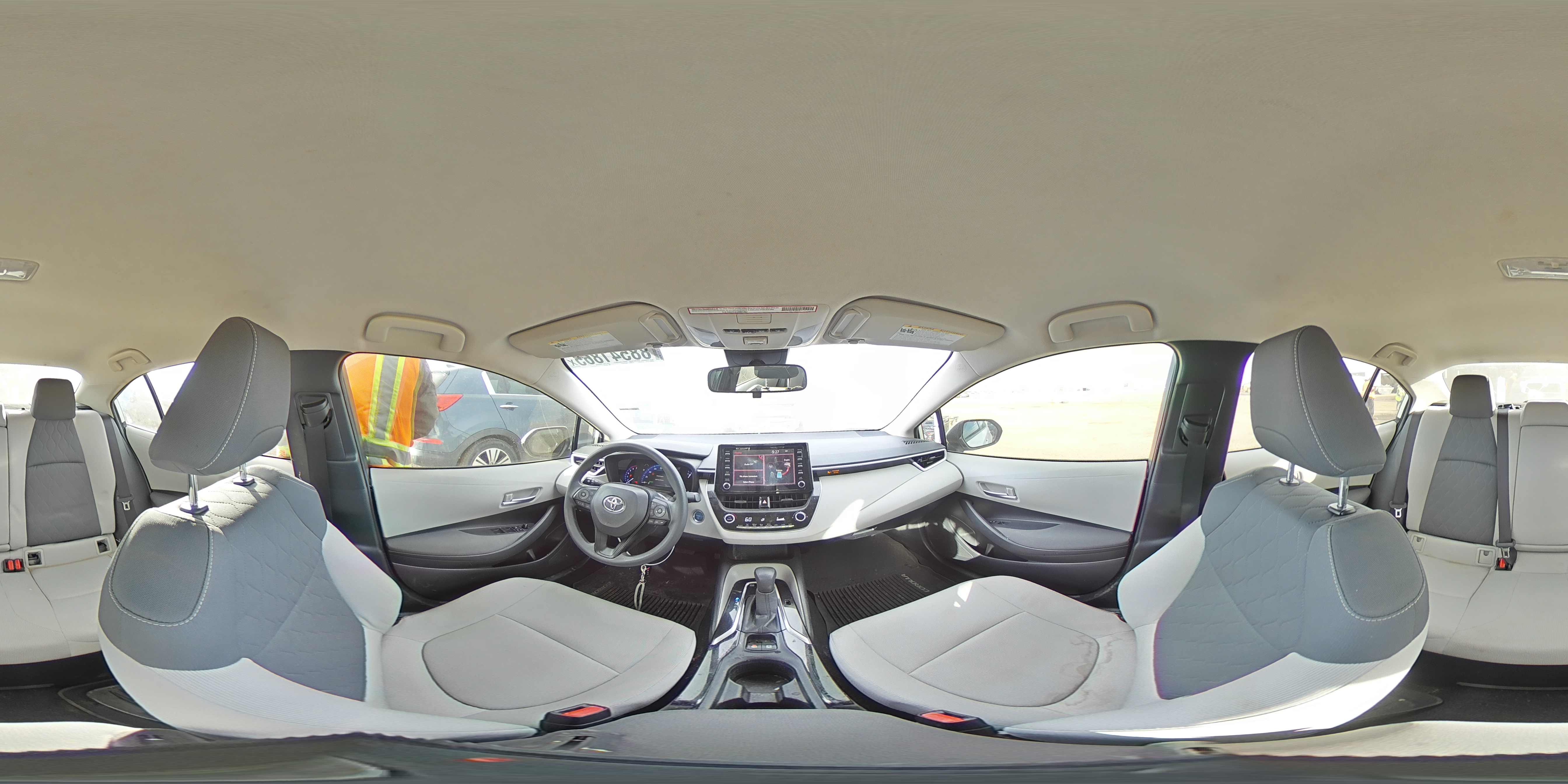 2020 Toyota Corolla - Image 12