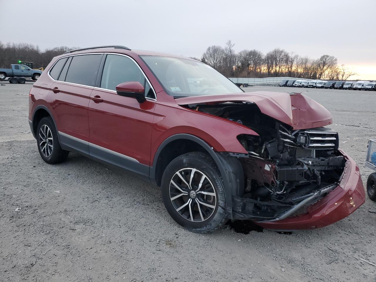 2021 Volkswagen Tiguan - Image 4