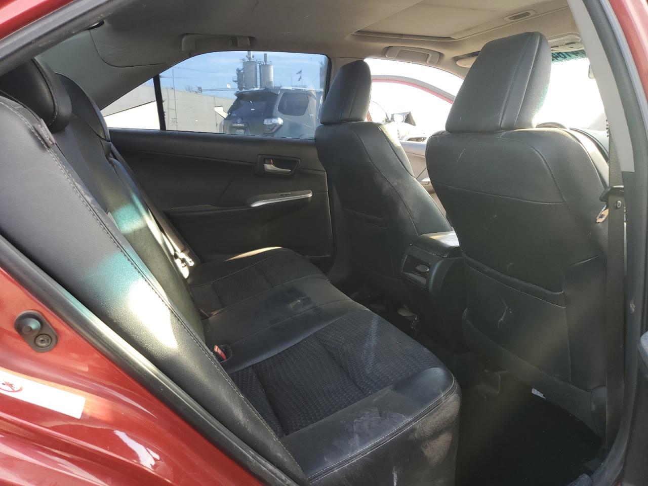 2012 Toyota Camry - Image 11