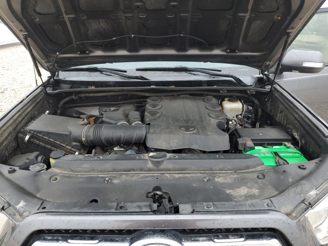 2013 Toyota 4Runner - Image 13