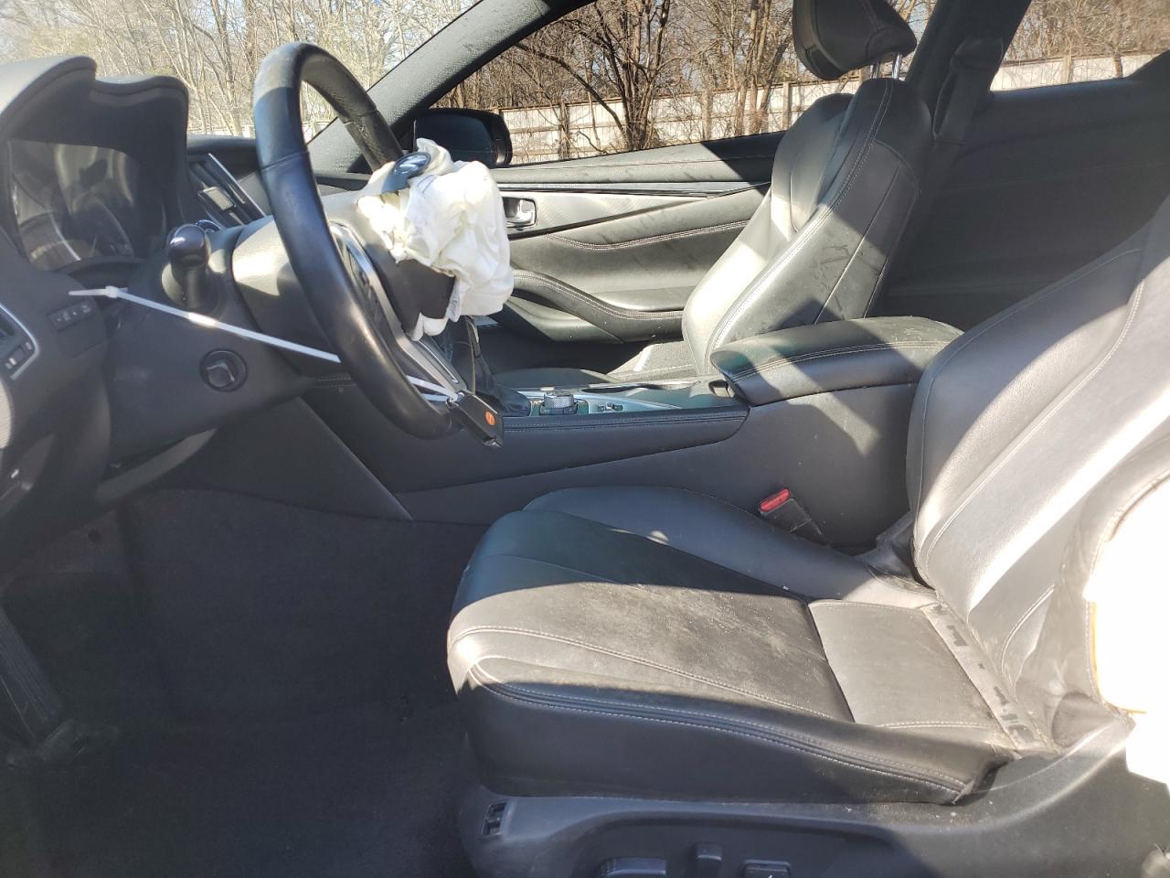 2018 Infiniti Q60 - Image 7