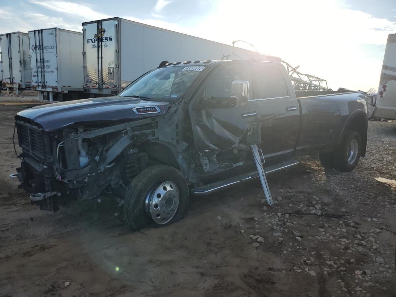 2022 RAM 3500 - Image 1