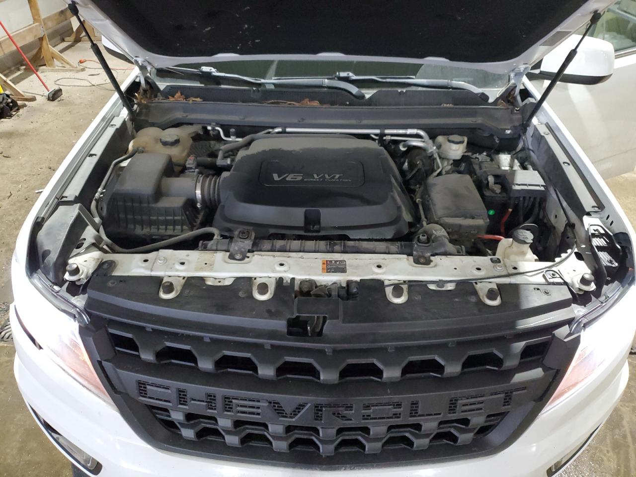 2015 Chevrolet Colorado - Image 11
