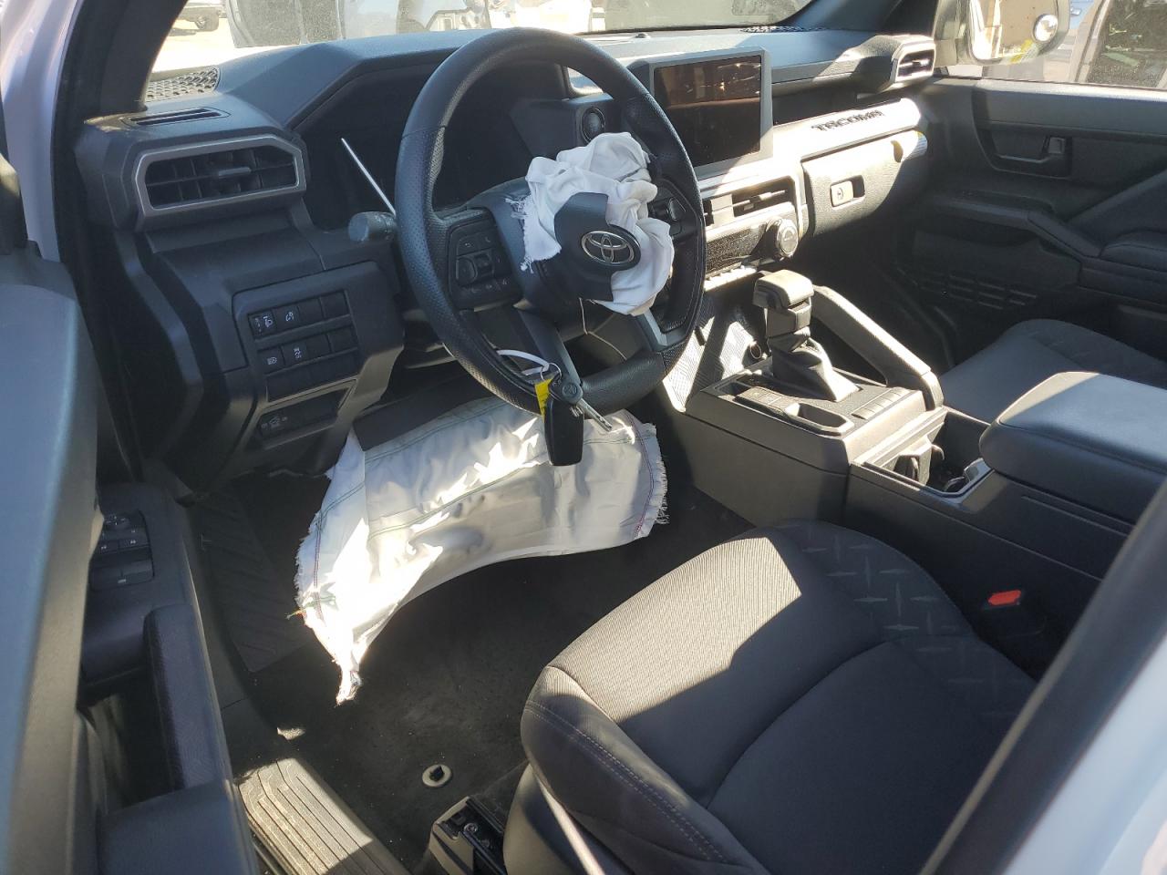 3TYJDAHN8RT010854 TOYOTA TACOMA 2024