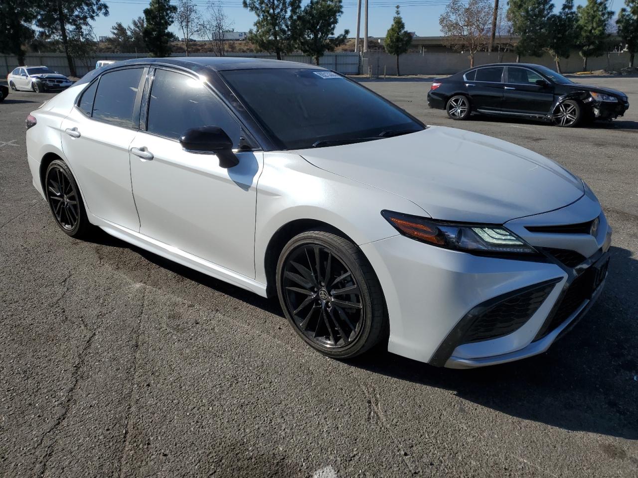 2021 Toyota Camry - Image 4